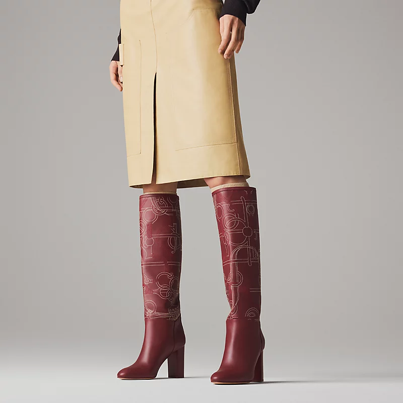 Leaping 90 boot rouge H
