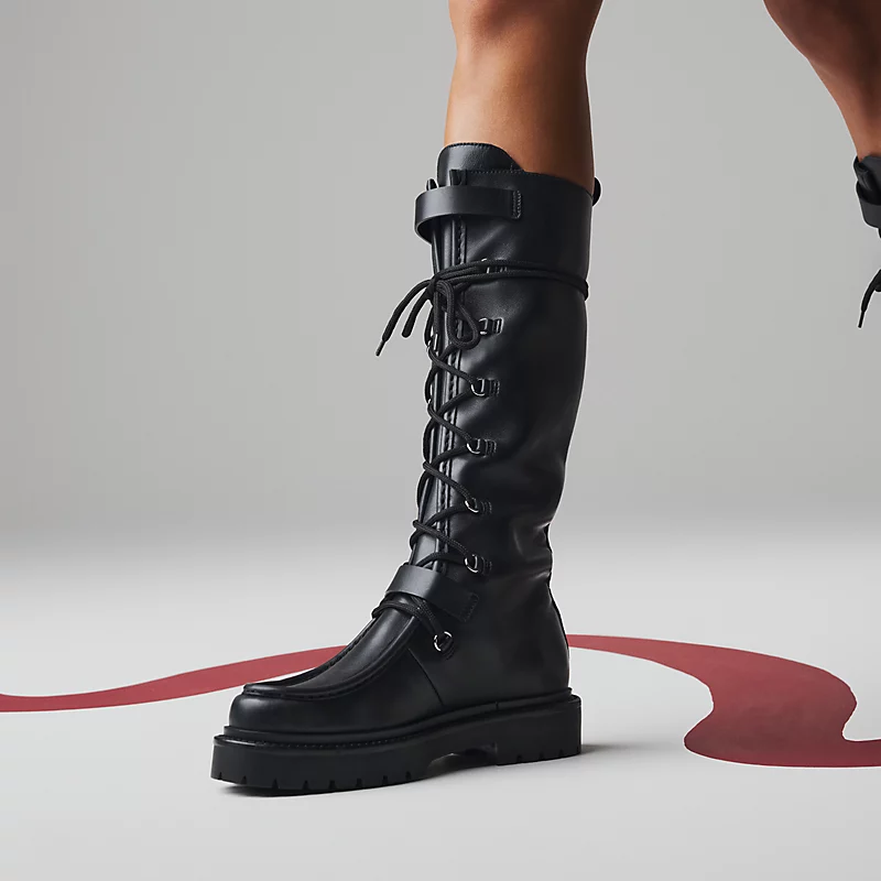 Landscape boot noir
