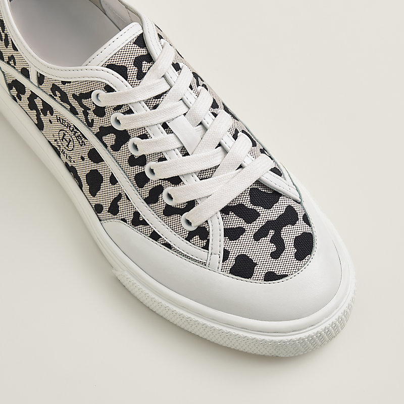Get sneaker prunoir/blanc