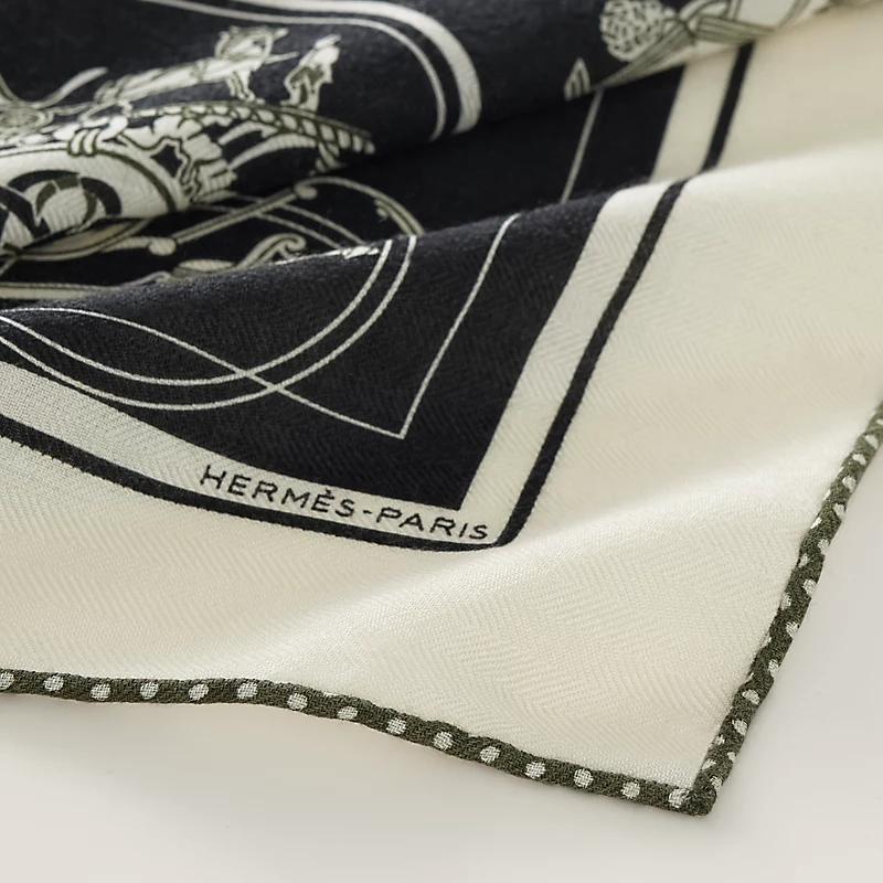 Ex-Libris scarf 45 blanc/noir/kaki 3 Ex-Libris scarf 45 blanc/noir/kaki