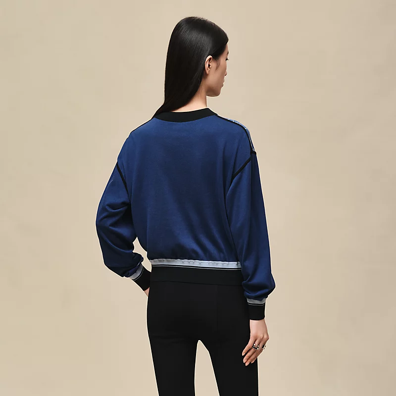 "Ex-Libris a Main Levee" long-sleeve twillaine sweater bleu lagune